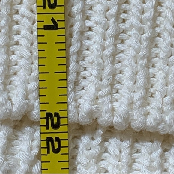 Loft Cream Crotched V-neck Top S - Picture 8 of 8